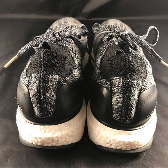 Xlnt Adidas Laceless Ultraboost womens 9.5 US Oreo Black White Colorway 42 EUR - Picture 3 of 7